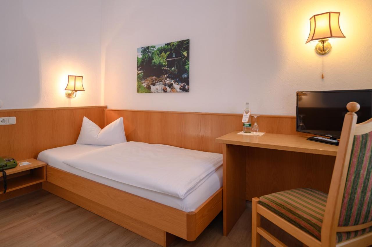 Ringhotel Garni Pflug Oberkirch  Ngoại thất bức ảnh